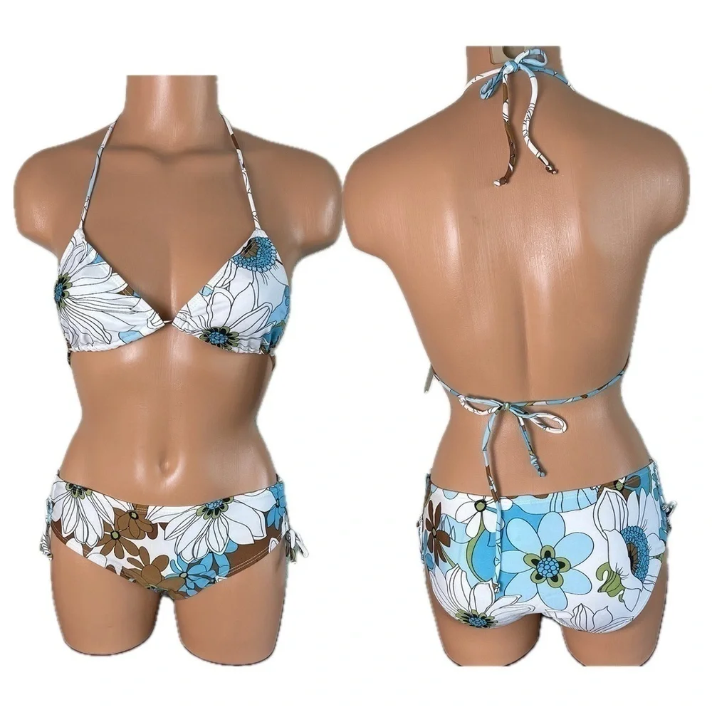 NWT Blue Floral 3 Piece Bikini Set